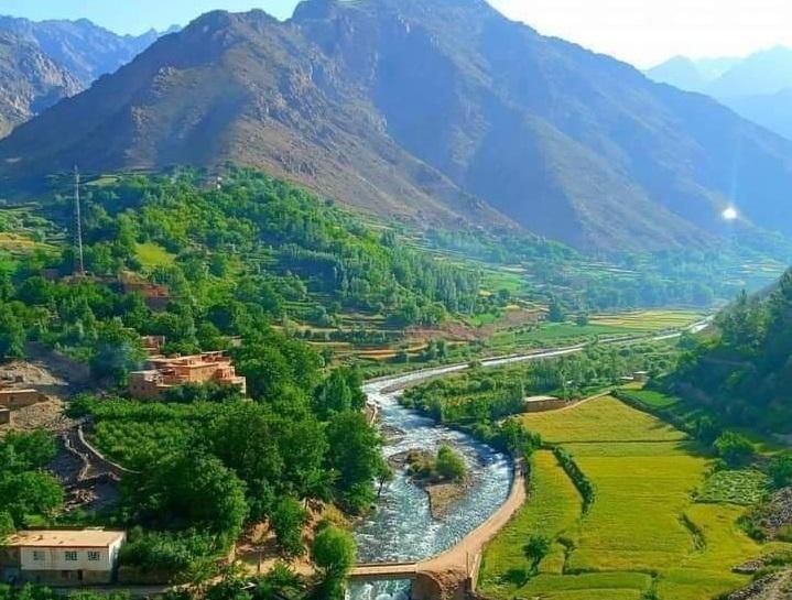 مسوولان محلی گروه طالبان از افزایش گردش‌گران در استان پنجشیر خبر می‌دهند