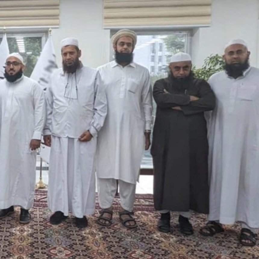 ادامه‌ی واکنش‌ها به دیدار و حمایت گروه از عالمان دینی انگلستان از گروه طالبان