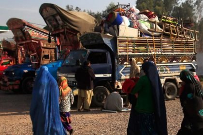 گروه طالبان از کمک ۱۴۲ میلیون یورویی اتحادیه‌ی اروپا برای مهاجران اخراج‌شده از پاکستان خبر دادند