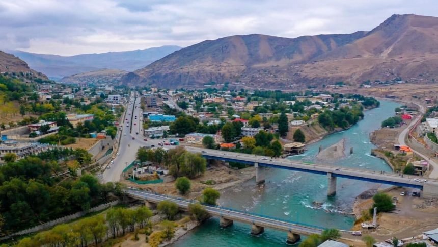 ساخت یک مدرسه‌ی بزرگ دینی توسط طالبان در استان بدخشان