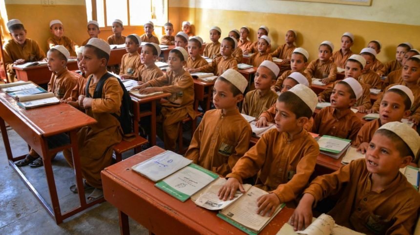 جوانان افغانستان در یک کابوس گرفتار شده‌اند