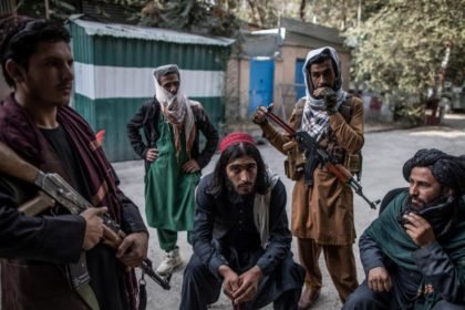 راهزنی و سرقت برخی فرماندهان محلی گروه طالبان