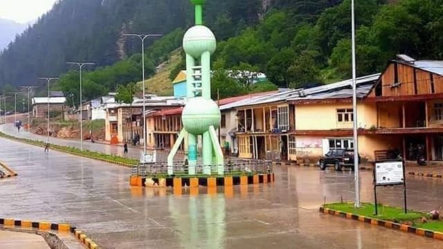 خانه‌ی سه نظامی پیشین توسط افراد مسلح‌ناشناس در استان نورستان آتش زده شد