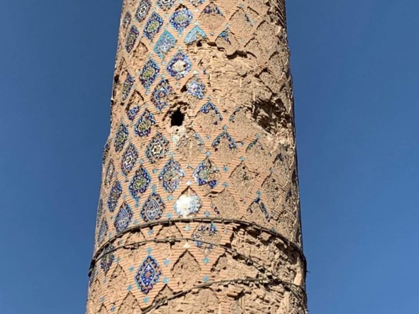 ریزش منارهای استان هرات؛ ترس مردم و خطرات احتمالی