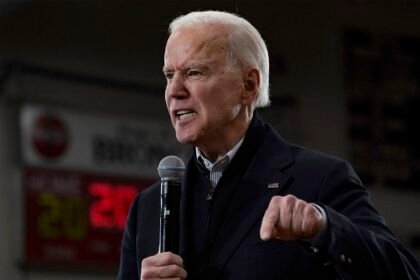 بایدن: دارایی‌های افغانستان را هم‌چنان منجمد نگه‌می‌دارم