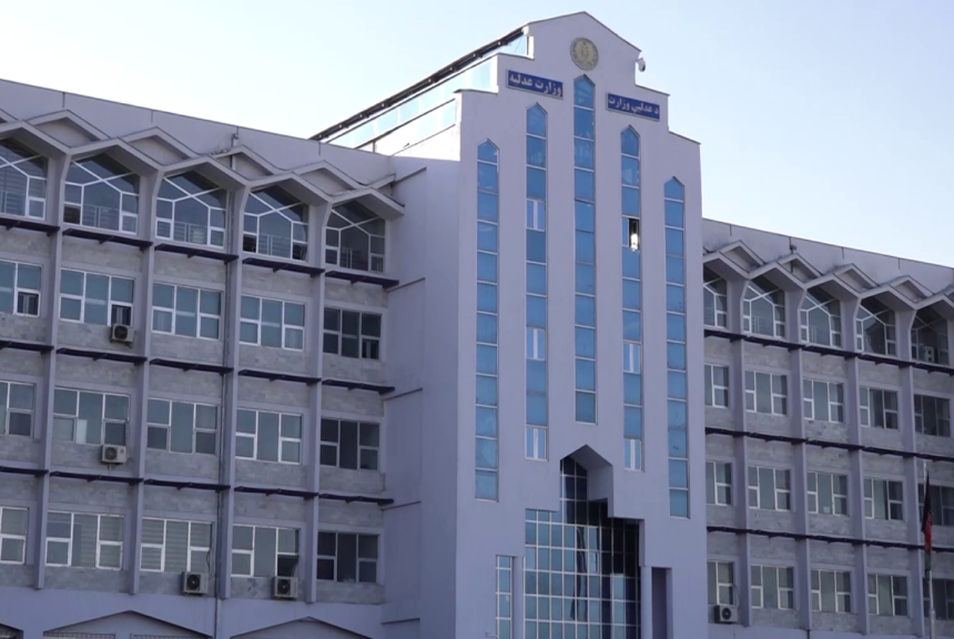 طالبان: در سال ۱۴۰۲ برای هر شهرستان پنج‌‌میلیون رویپه‌ی کابلی بودجه‌ی عمرانی اختصاص داده شده بود