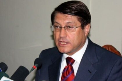 کمک‌های آمریکا