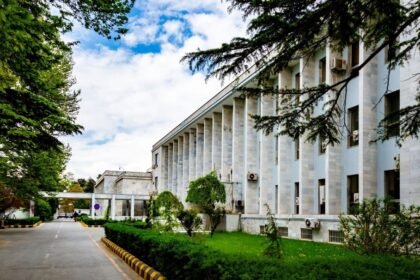 وزارت خارجۀ طالبان: عاملان هررویداد امنیتی در افغانستان از «مرز دیورند» عبور می‌کند