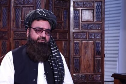 در انتحاری وزارت شهرسازی طالبان کی‌ها کشته شدند و انتحاری کی بود؟