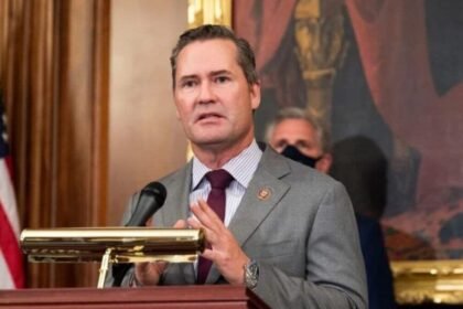 مشاور امنیت‌ملی امریکا: هیئت همراه زلنسکی پس از دیدار پرتنش با ترامپ«اشک ریختند»