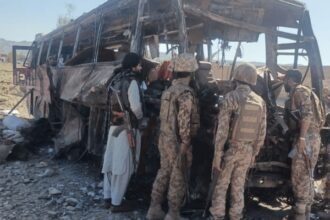 حمله بر کاروان نظامیان پاکستان در بلوچستان؛ ۱۷ سرباز کشته و زخمی شدند
