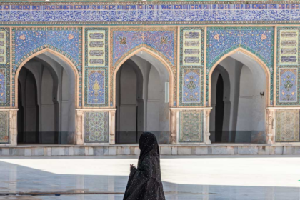 طالبان، زنان را در هرات و قندهار از خواندن نماز تراویح منع کردند