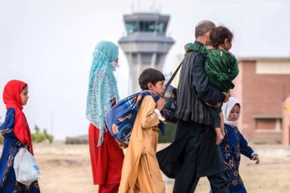 مهاجران در پاکستان: طالبان و پاکستان به ما می‌گویند از ما نیستید