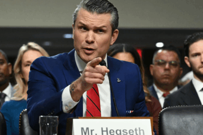 هگست: وقتی ترامپ سخن می‌گوید، جهان باید گوش فرا دهد