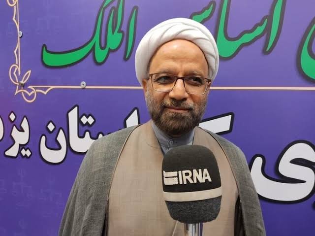 مقام ایرانی: مهاجران افغانستانی در شناسایی شبکه‌های نفوذ نقش دارند