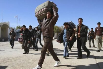 واکنش انجمن هماهنگی زنان فعال افغانستانی به اخراج اجباری پناهجویان از ایران