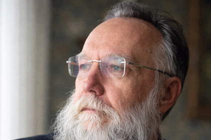 الکساندر دوگین