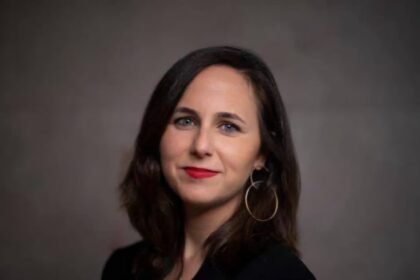 نماینده اسپانیا