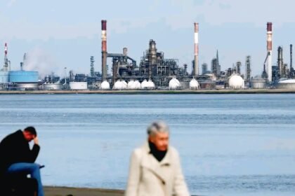 نگرانی فرانسه - تنگه هرمز