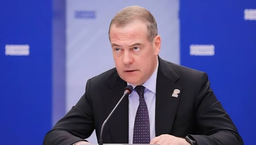 مددوف
