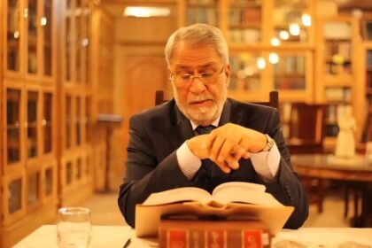 دکتر مهدی