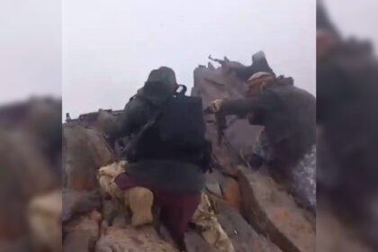 ادامه درگیری شدید طالبان و جبهه آزادی در زیباک بدخشان 